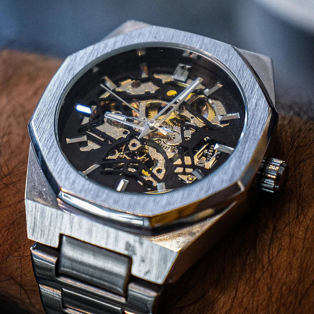 VᐱLENZO TITAN AUTOMETIC WATCH